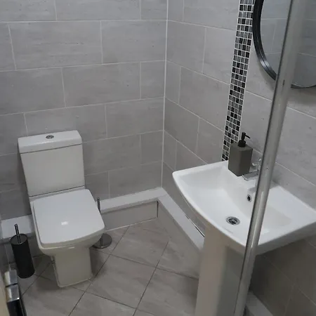 Lejlighed Two-bedroom With Scenic Balcony View