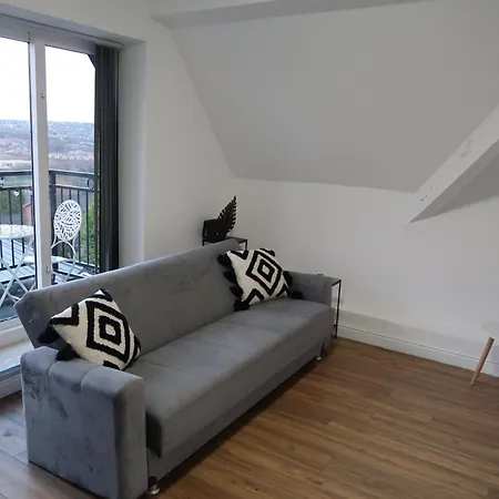 Two-bedroom With Scenic Balcony View *